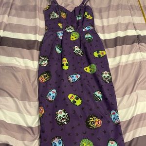 Vixen by Micheline Pitt Ben Cooper, masks wiggle